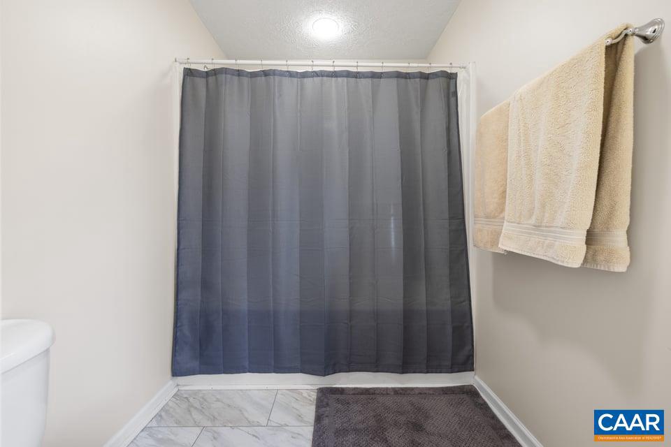 80 PONDEROSA LN, PALMYRA, Virginia 22963, 5 Bedrooms Bedrooms, ,3 BathroomsBathrooms,Residential,For sale,80 PONDEROSA LN,671003 MLS # 671003