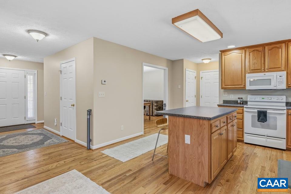 80 PONDEROSA LN, PALMYRA, Virginia 22963, 5 Bedrooms Bedrooms, ,3 BathroomsBathrooms,Residential,For sale,80 PONDEROSA LN,671003 MLS # 671003