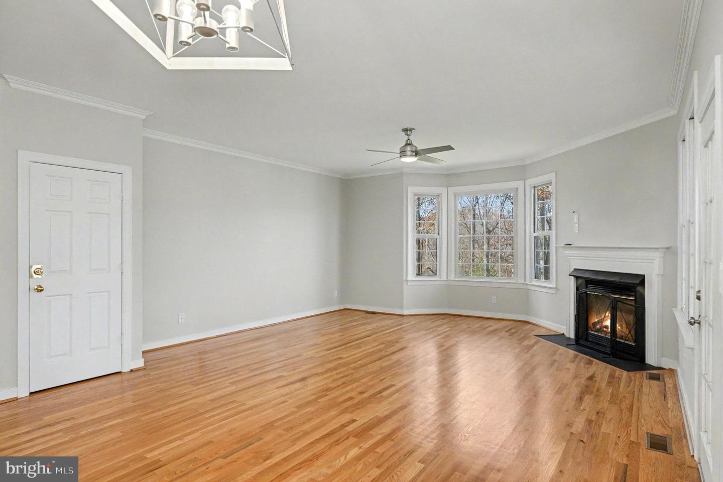 13721 PERIMETER DR, FREDERICKSBURG, Virginia 22407, 4 Bedrooms Bedrooms, ,2 BathroomsBathrooms,Residential,For sale,13721 PERIMETER DR,VASP2037540 MLS # VASP2037540