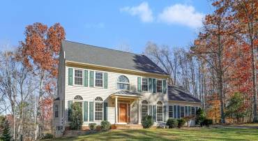 13721 PERIMETER DR, FREDERICKSBURG, Virginia 22407, 4 Bedrooms Bedrooms, ,2 BathroomsBathrooms,Residential,For sale,13721 PERIMETER DR,VASP2037540 MLS # VASP2037540