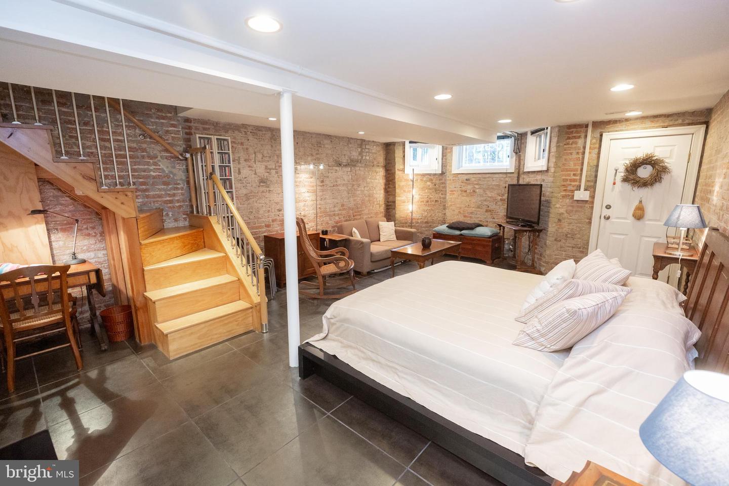 1526 1ST ST NW, WASHINGTON, District Of Columbia 20001, 3 Bedrooms Bedrooms, ,2 BathroomsBathrooms,Residential,For sale,1526 1ST ST NW,DCDC2231504 MLS # DCDC2231504