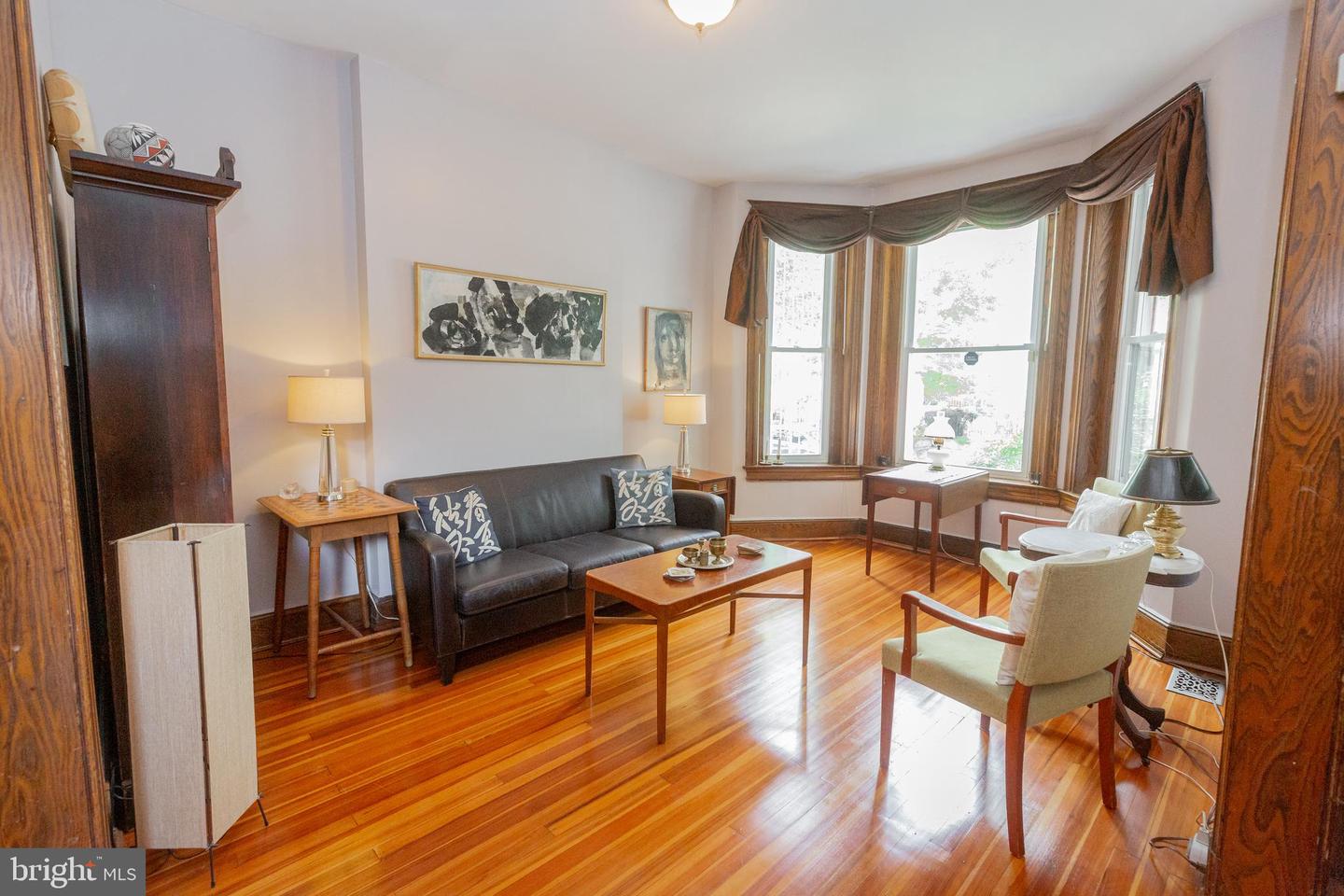 1526 1ST ST NW, WASHINGTON, District Of Columbia 20001, 3 Bedrooms Bedrooms, ,2 BathroomsBathrooms,Residential,For sale,1526 1ST ST NW,DCDC2231504 MLS # DCDC2231504