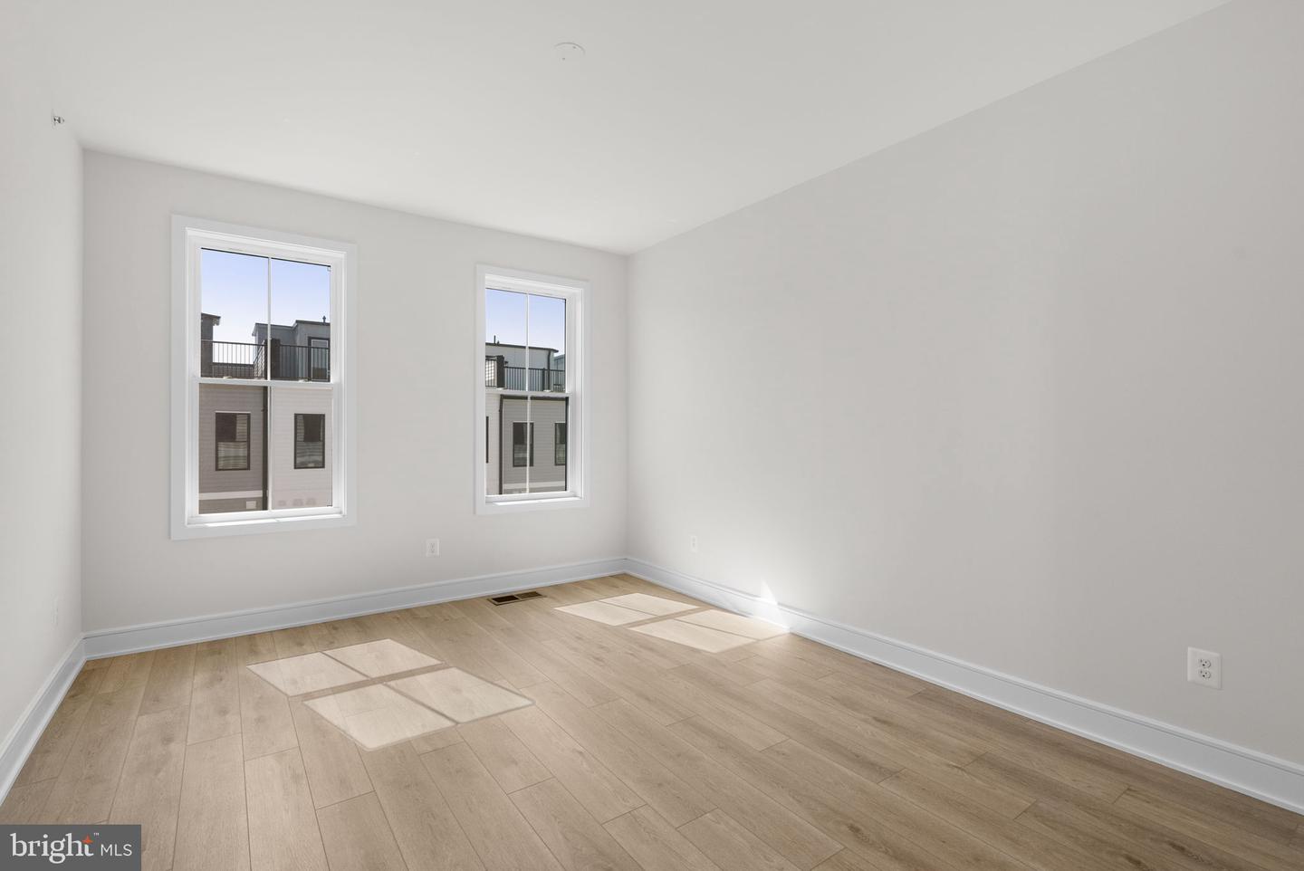 21752 DOLLIS HILL TER, BROADLANDS, Virginia 20148, 3 Bedrooms Bedrooms, ,2 BathroomsBathrooms,Residential,For sale,21752 DOLLIS HILL TER,VALO2111050 MLS # VALO2111050