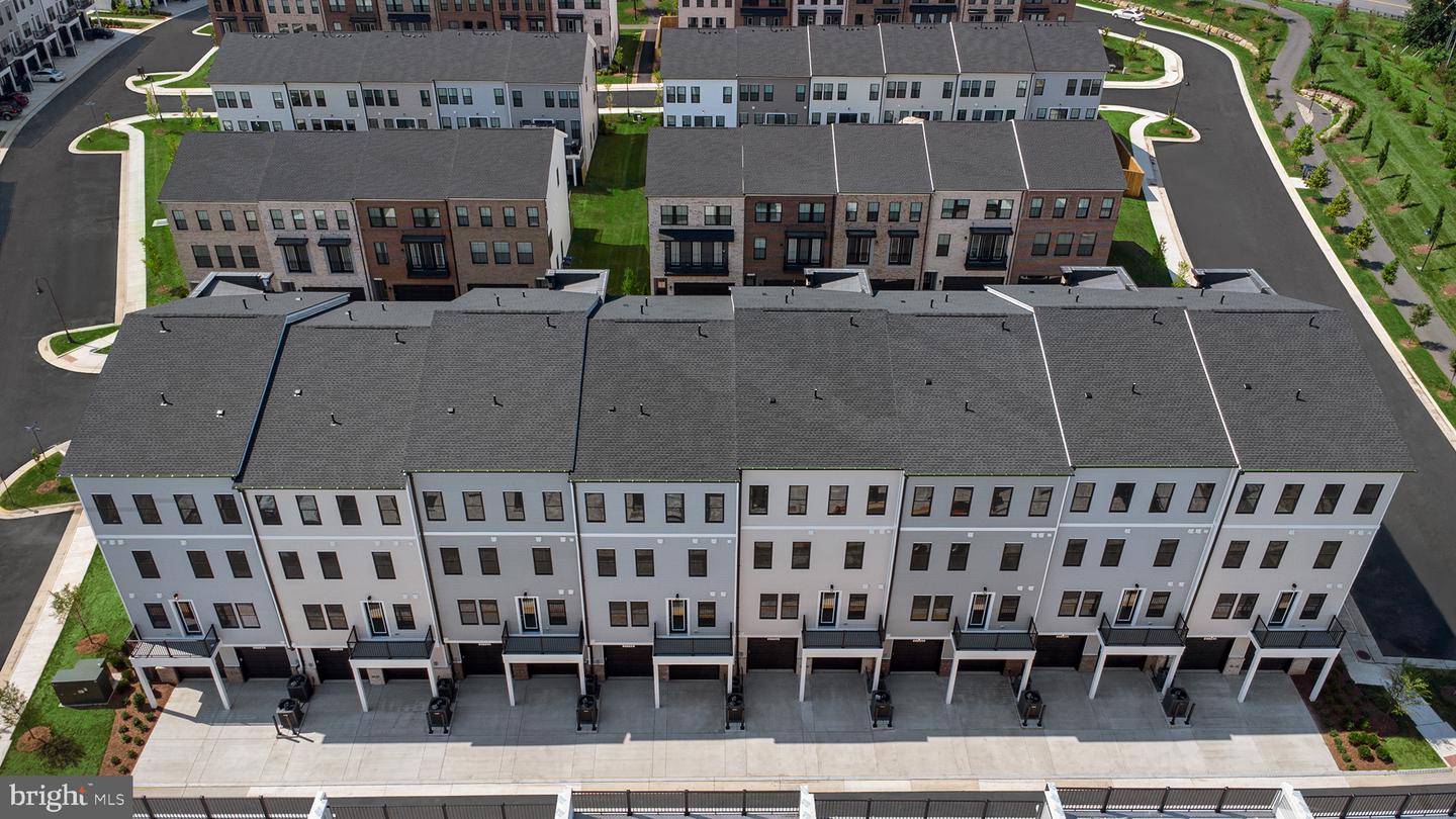 21752 DOLLIS HILL TER, BROADLANDS, Virginia 20148, 3 Bedrooms Bedrooms, ,2 BathroomsBathrooms,Residential,For sale,21752 DOLLIS HILL TER,VALO2111050 MLS # VALO2111050