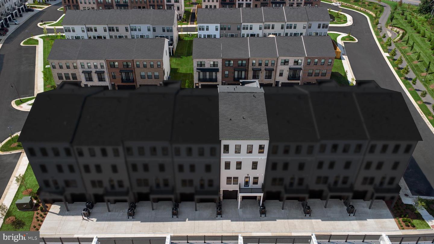 21752 DOLLIS HILL TER, BROADLANDS, Virginia 20148, 3 Bedrooms Bedrooms, ,2 BathroomsBathrooms,Residential,For sale,21752 DOLLIS HILL TER,VALO2111050 MLS # VALO2111050