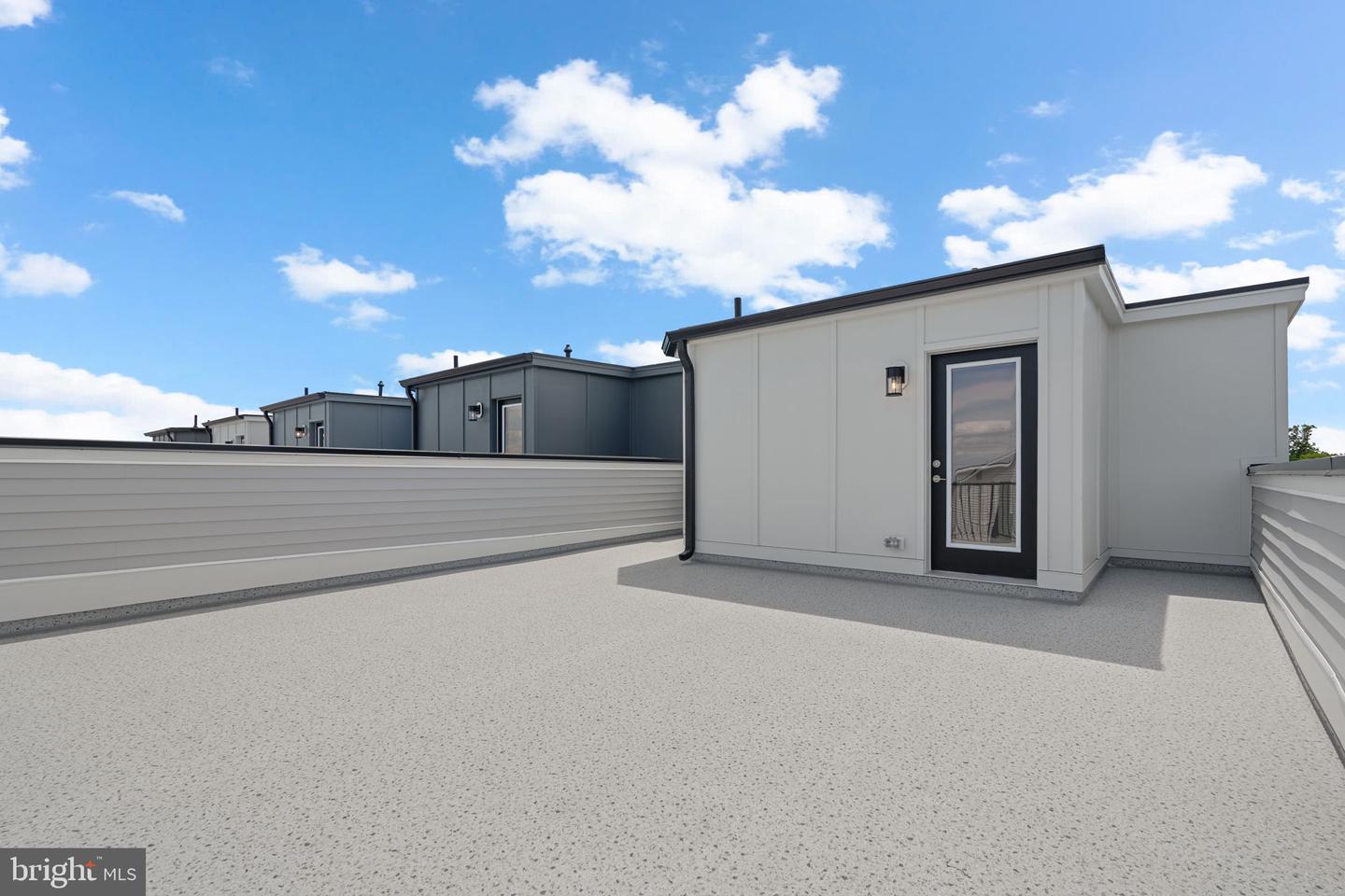 43302 FARRINGDON SQ, BROADLANDS, Virginia 20148, 3 Bedrooms Bedrooms, ,2 BathroomsBathrooms,Residential,For sale,43302 FARRINGDON SQ,VALO2111054 MLS # VALO2111054