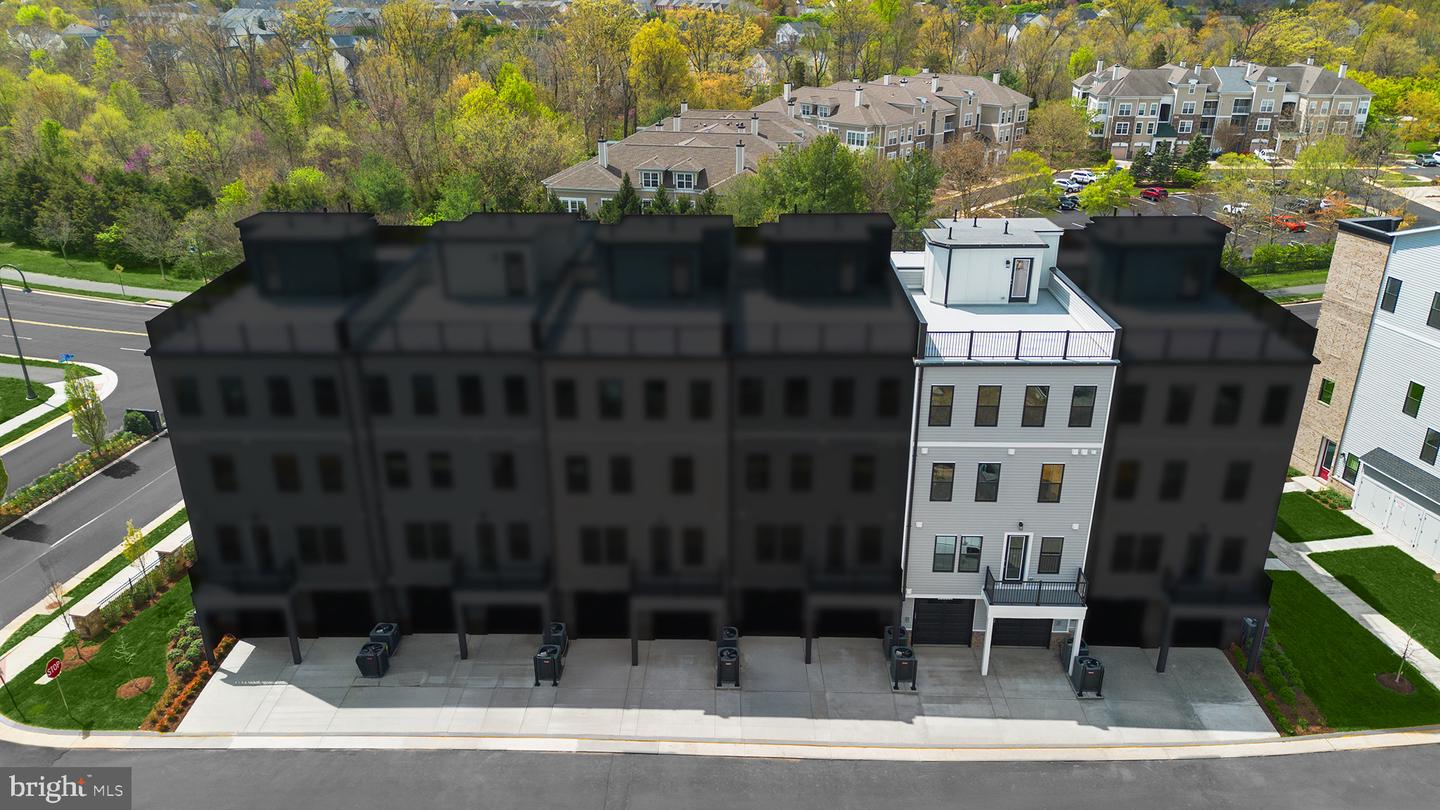 43302 FARRINGDON SQ, BROADLANDS, Virginia 20148, 3 Bedrooms Bedrooms, ,2 BathroomsBathrooms,Residential,For sale,43302 FARRINGDON SQ,VALO2111054 MLS # VALO2111054