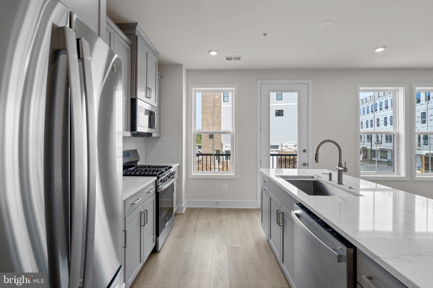 43302 FARRINGDON SQ, BROADLANDS, Virginia 20148, 3 Bedrooms Bedrooms, ,2 BathroomsBathrooms,Residential,For sale,43302 FARRINGDON SQ,VALO2111054 MLS # VALO2111054