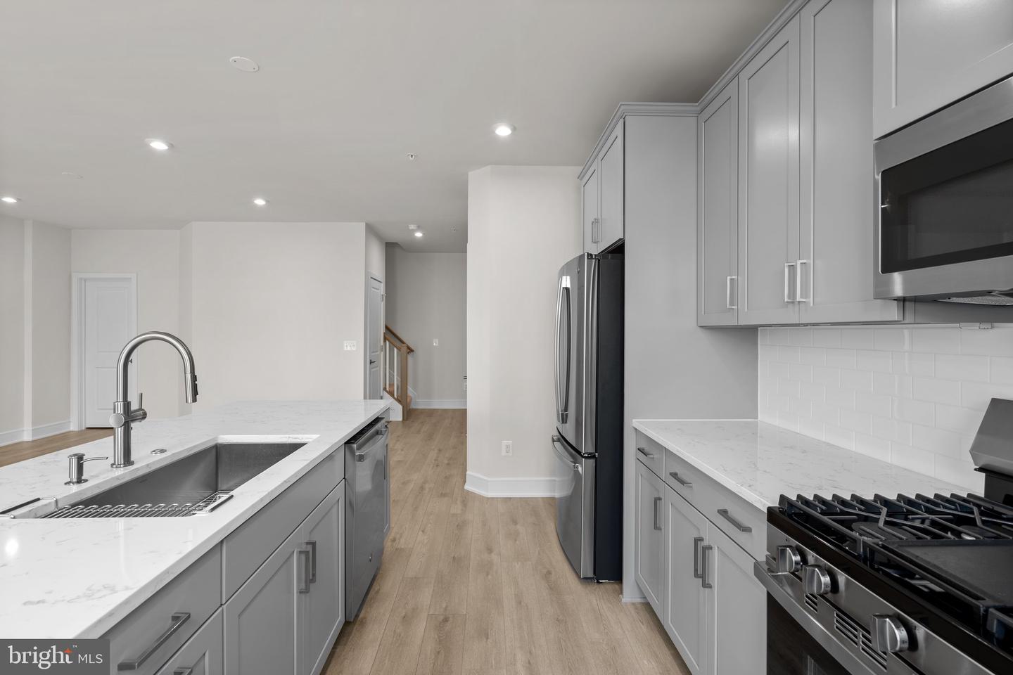 43302 FARRINGDON SQ, BROADLANDS, Virginia 20148, 3 Bedrooms Bedrooms, ,2 BathroomsBathrooms,Residential,For sale,43302 FARRINGDON SQ,VALO2111054 MLS # VALO2111054