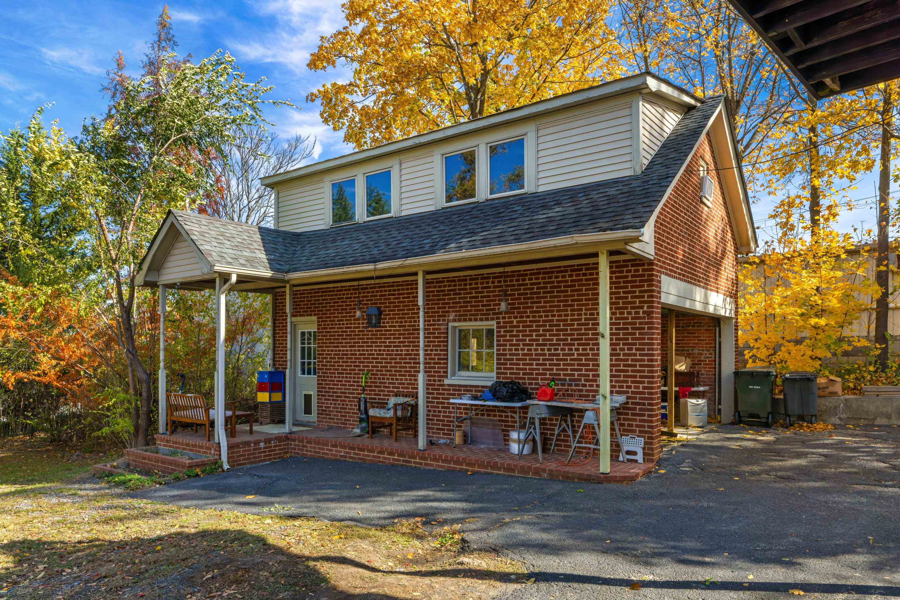 705 RICHMOND AVE, STAUNTON, Virginia 24401, ,Commercial,705 RICHMOND AVE,671011 MLS # 671011 705 RICHMOND AVE, STAUNTON, Virginia 24401, ,Commercial,705 RICHMOND AVE,671011 MLS # 671011