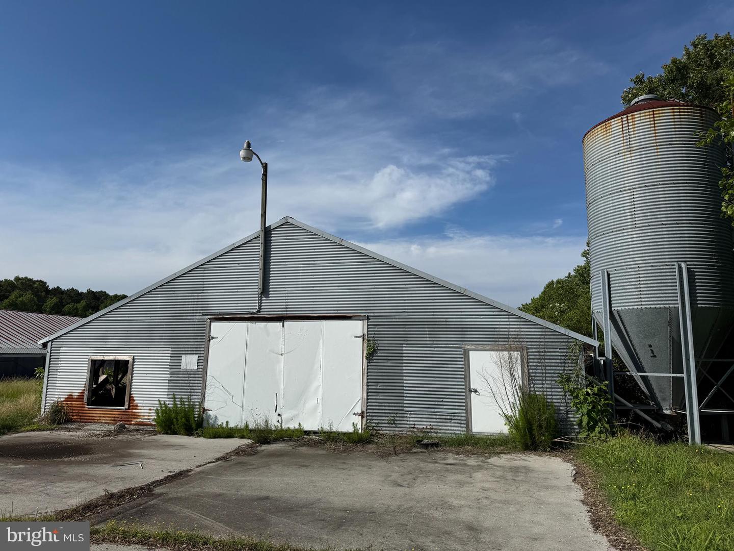 5703 NEAL PARKER RD, WITHAMS, Virginia 23488, 3 Bedrooms Bedrooms, ,2 BathroomsBathrooms,Farm,For sale,5703 NEAL PARKER RD,VAAC2001950 MLS # VAAC2001950