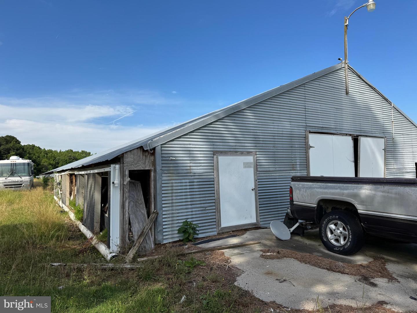 5703 NEAL PARKER RD, WITHAMS, Virginia 23488, 3 Bedrooms Bedrooms, ,2 BathroomsBathrooms,Farm,For sale,5703 NEAL PARKER RD,VAAC2001950 MLS # VAAC2001950