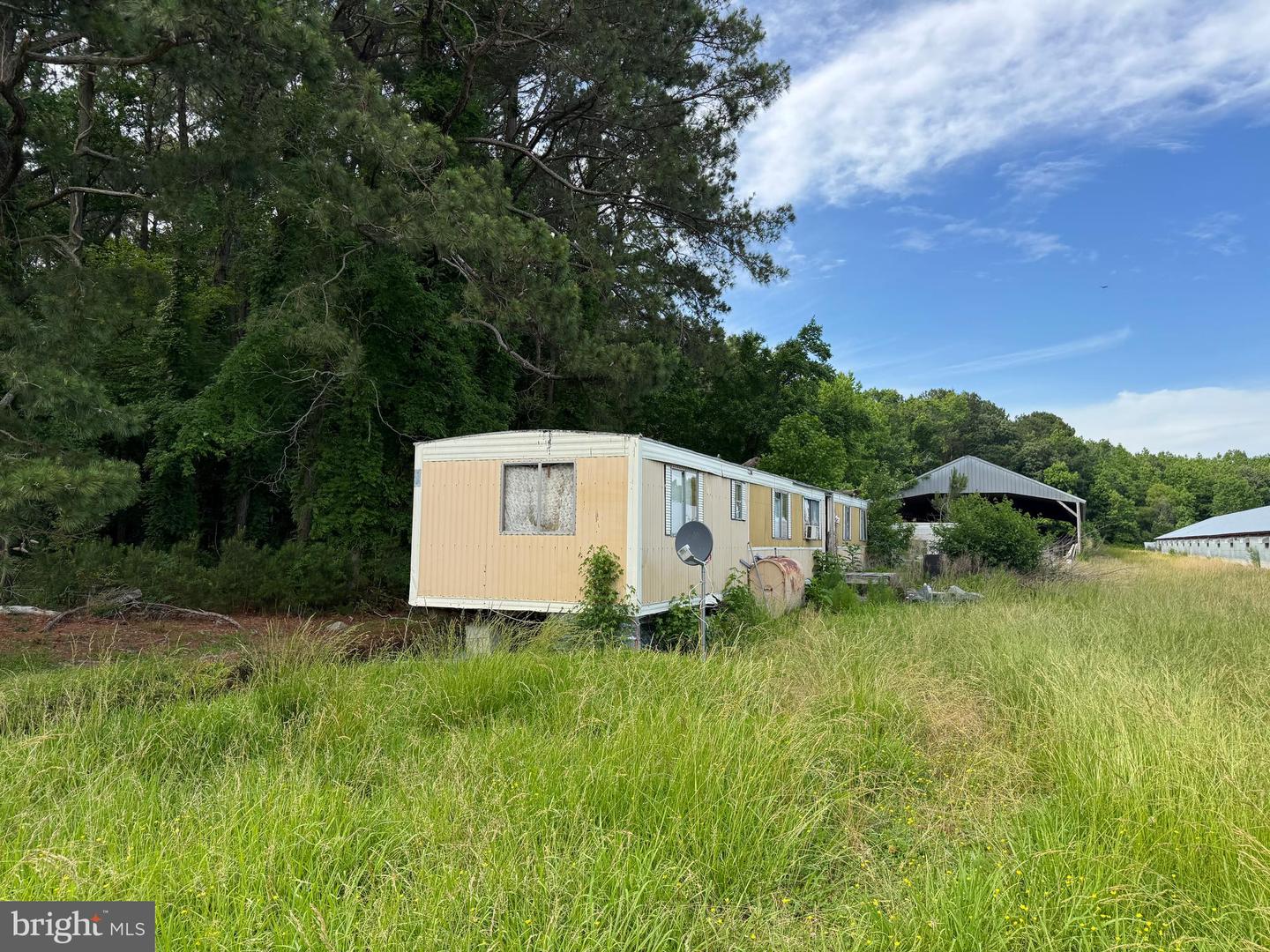 5703 NEAL PARKER RD, WITHAMS, Virginia 23488, 3 Bedrooms Bedrooms, ,2 BathroomsBathrooms,Farm,For sale,5703 NEAL PARKER RD,VAAC2001950 MLS # VAAC2001950