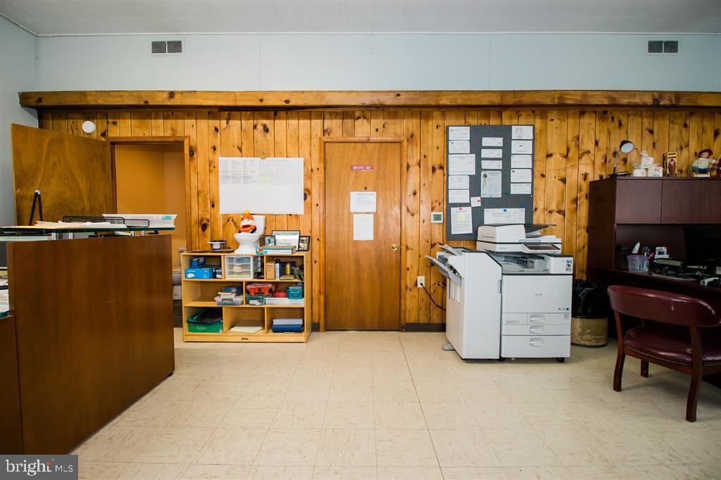 137 N NORTH MAIN ST, BROADWAY, Virginia 22815, ,Land,For sale,137 N NORTH MAIN ST,VARO2002730 MLS # VARO2002730 137 N NORTH MAIN ST, BROADWAY, Virginia 22815, ,Land,For sale,137 N NORTH MAIN ST,VARO2002730 MLS # VARO2002730