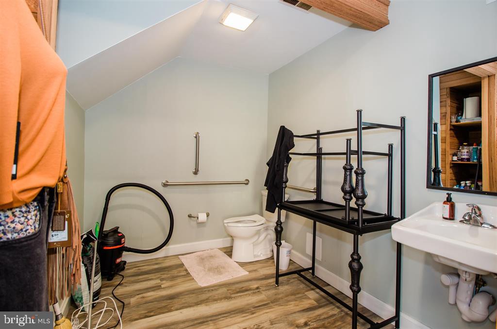 140 N NORTH MAIN ST, BROADWAY, Virginia 22815, ,Land,For sale,140 N NORTH MAIN ST,VARO2002732 MLS # VARO2002732 140 N NORTH MAIN ST, BROADWAY, Virginia 22815, ,Land,For sale,140 N NORTH MAIN ST,VARO2002732 MLS # VARO2002732