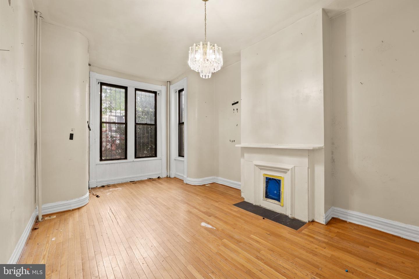 1524 6TH ST NW, WASHINGTON, District Of Columbia 20001, 5 Bedrooms Bedrooms, ,4 BathroomsBathrooms,Residential,For sale,1524 6TH ST NW,DCDC2163468 MLS # DCDC2163468