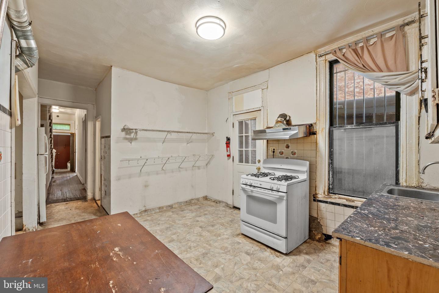 1524 6TH ST NW, WASHINGTON, District Of Columbia 20001, 5 Bedrooms Bedrooms, ,4 BathroomsBathrooms,Residential,For sale,1524 6TH ST NW,DCDC2163468 MLS # DCDC2163468