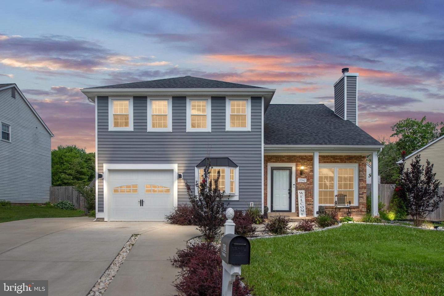 13342 PELICAN RD, WOODBRIDGE, Virginia 22193, 5 Bedrooms Bedrooms, ,3 BathroomsBathrooms,Residential,For sale,13342 PELICAN RD,VAPW2085854 MLS # VAPW2085854