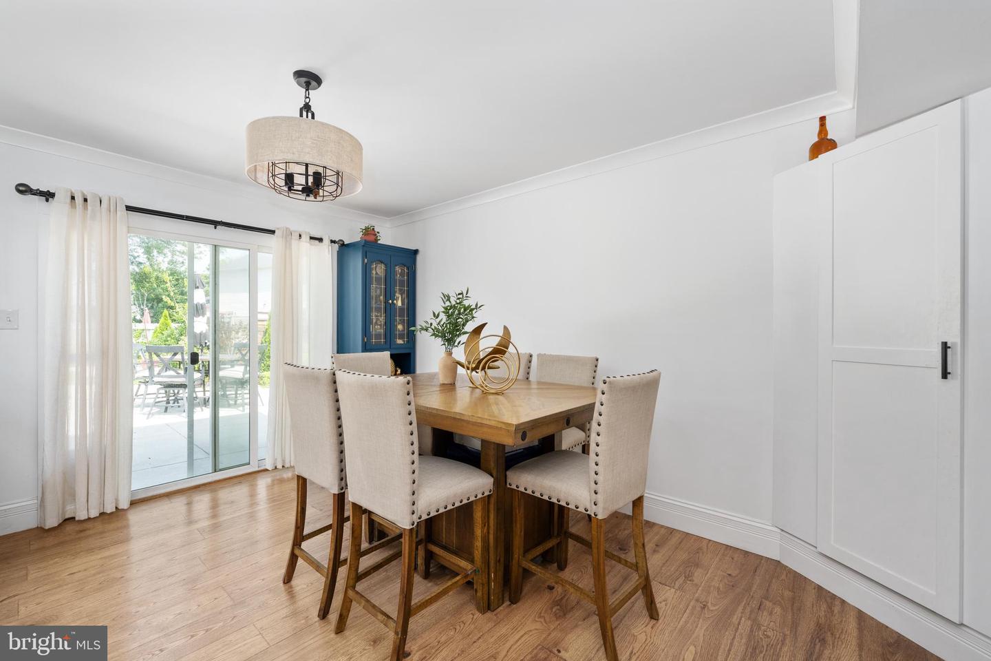 13342 PELICAN RD, WOODBRIDGE, Virginia 22193, 5 Bedrooms Bedrooms, ,3 BathroomsBathrooms,Residential,For sale,13342 PELICAN RD,VAPW2085854 MLS # VAPW2085854