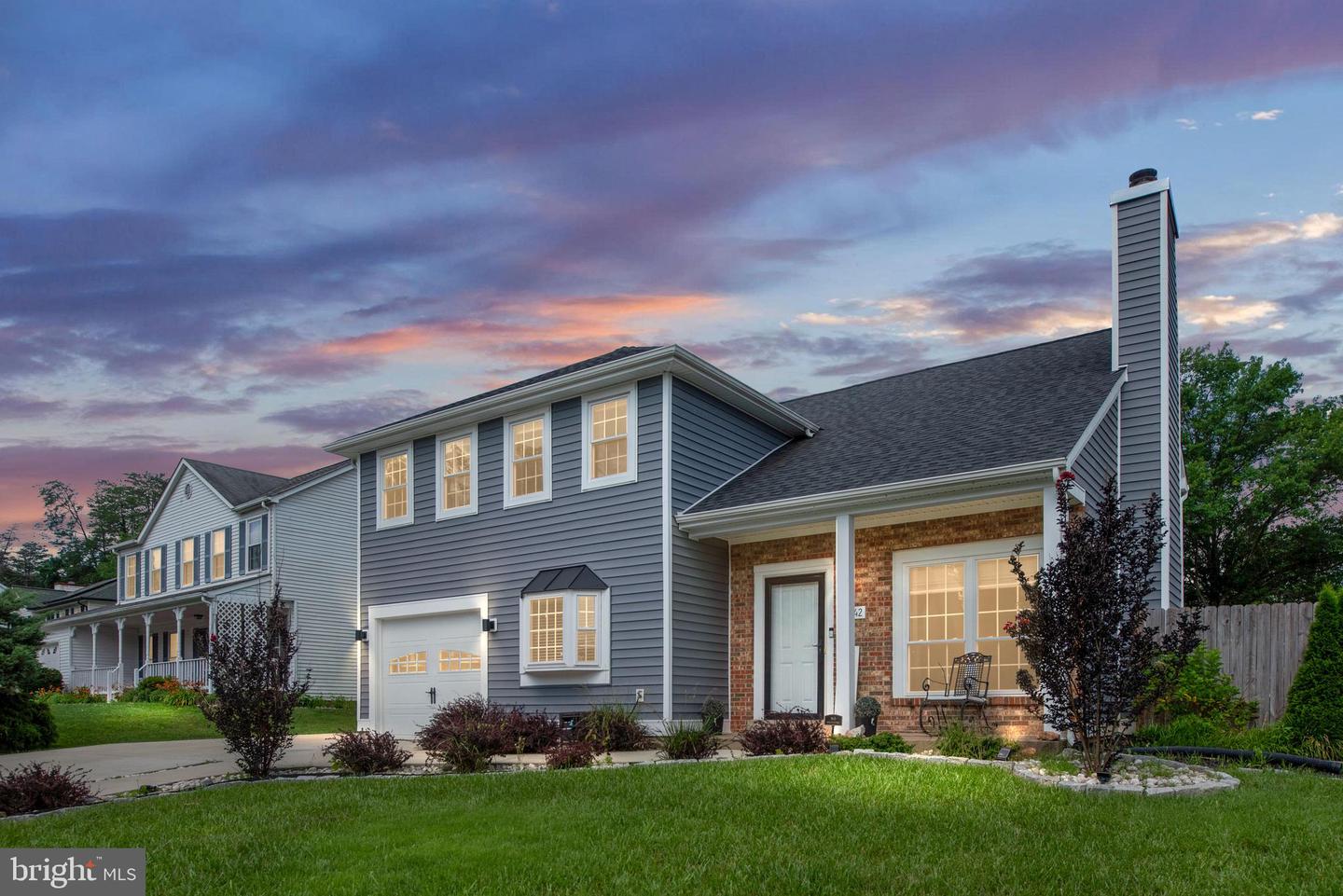 13342 PELICAN RD, WOODBRIDGE, Virginia 22193, 5 Bedrooms Bedrooms, ,3 BathroomsBathrooms,Residential,For sale,13342 PELICAN RD,VAPW2085854 MLS # VAPW2085854