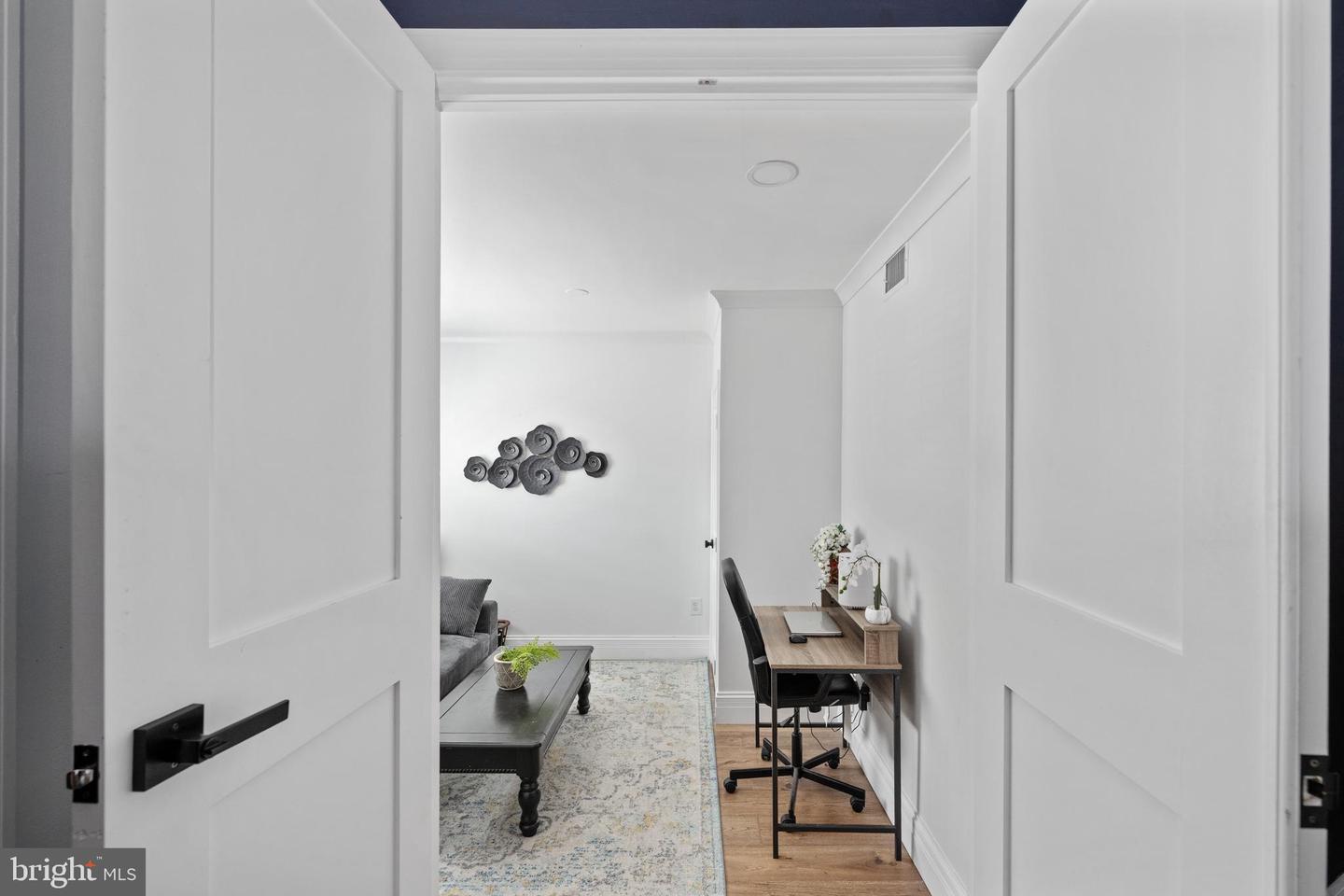 13342 PELICAN RD, WOODBRIDGE, Virginia 22193, 5 Bedrooms Bedrooms, ,3 BathroomsBathrooms,Residential,For sale,13342 PELICAN RD,VAPW2085854 MLS # VAPW2085854