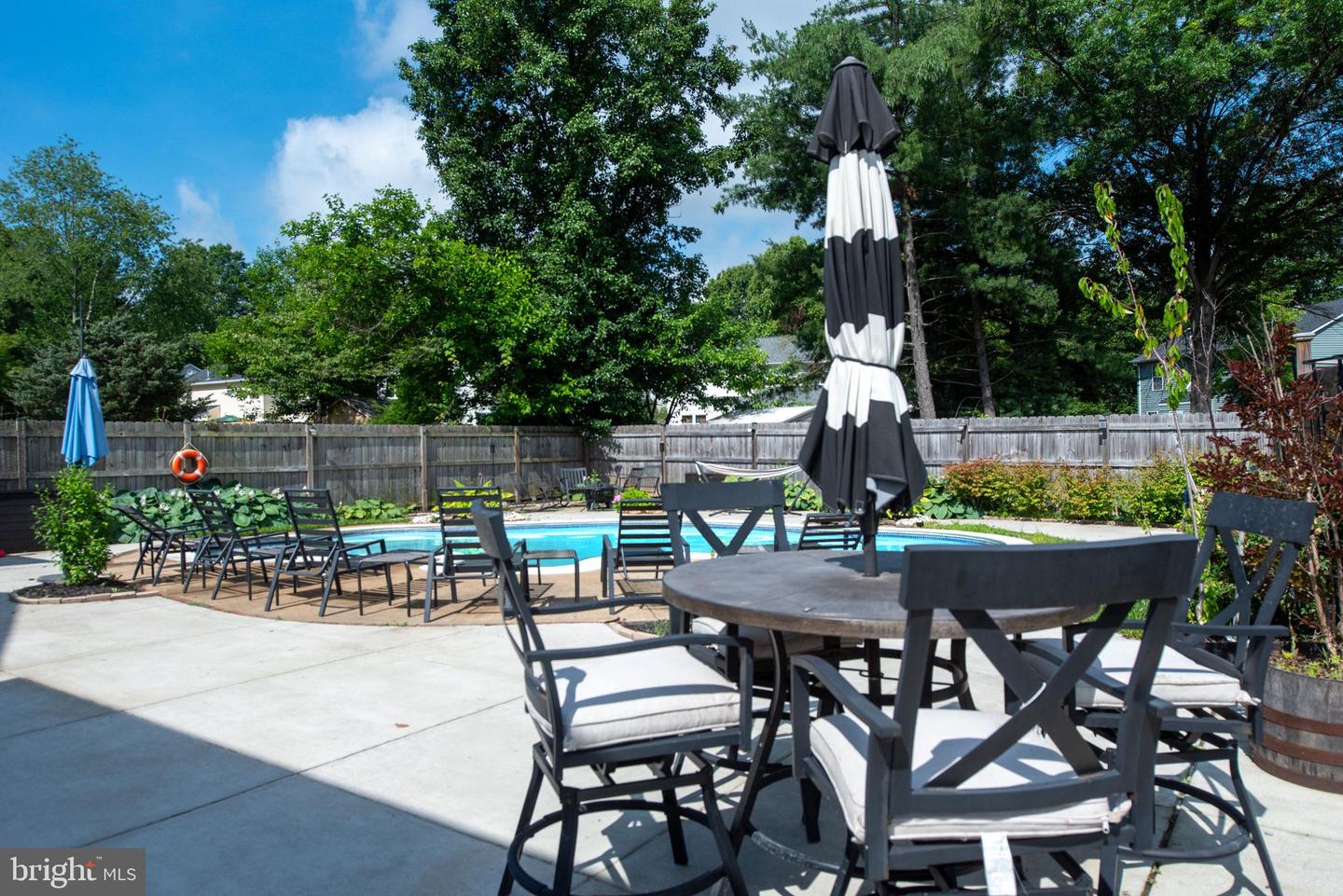 13342 PELICAN RD, WOODBRIDGE, Virginia 22193, 5 Bedrooms Bedrooms, ,3 BathroomsBathrooms,Residential,For sale,13342 PELICAN RD,VAPW2085854 MLS # VAPW2085854