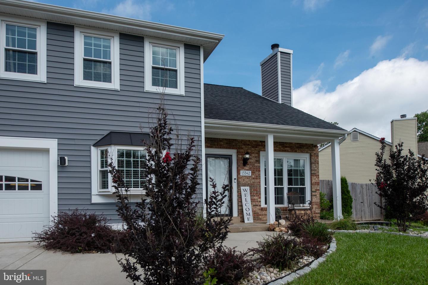 13342 PELICAN RD, WOODBRIDGE, Virginia 22193, 5 Bedrooms Bedrooms, ,3 BathroomsBathrooms,Residential,For sale,13342 PELICAN RD,VAPW2085854 MLS # VAPW2085854