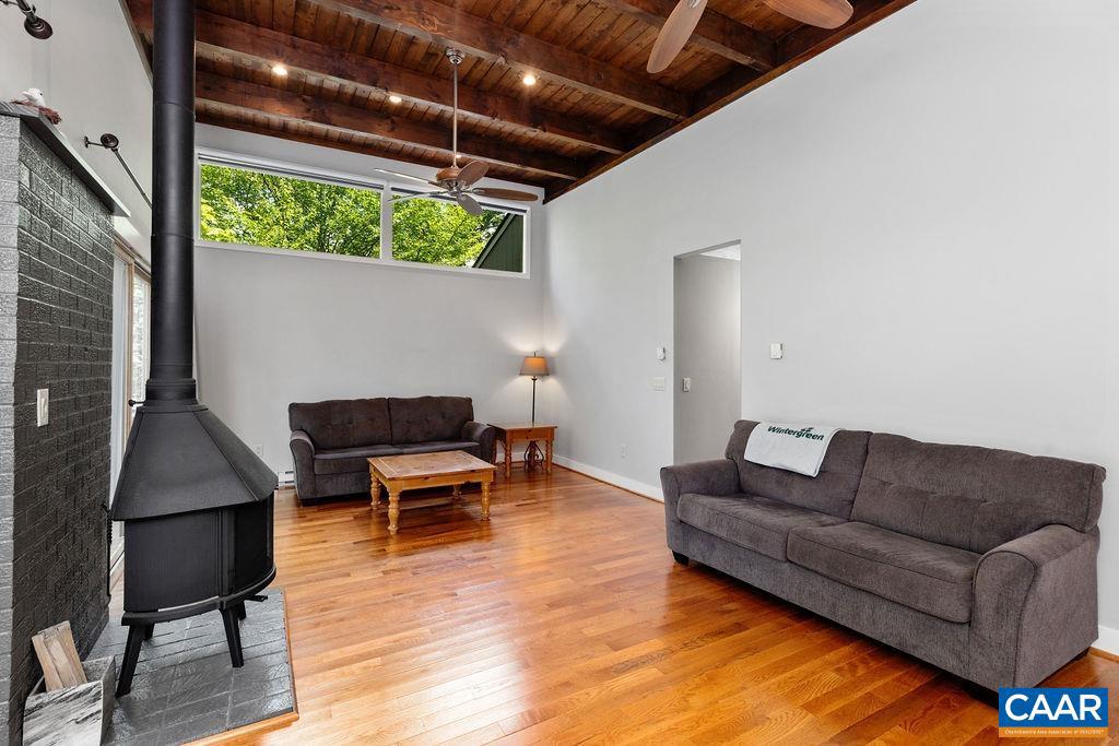 314 EAST CATOCTIN DR, WINTERGREEN, Virginia 22967, 3 Bedrooms Bedrooms, ,2 BathroomsBathrooms,Residential,For sale,314 EAST CATOCTIN DR,666522 MLS # 666522 314 EAST CATOCTIN DR, WINTERGREEN, Virginia 22967, 3 Bedrooms Bedrooms, ,2 BathroomsBathrooms,Residential,For sale,314 EAST CATOCTIN DR,666522 MLS # 666522