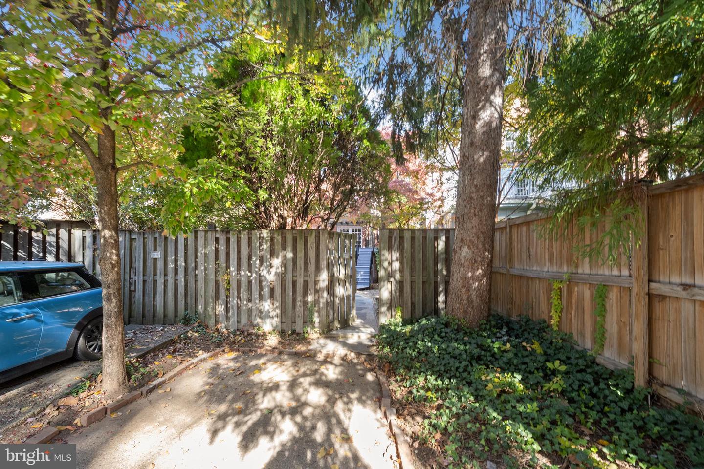 4432 Q ST NW, WASHINGTON, District Of Columbia 20007, 6 Bedrooms Bedrooms, ,4 BathroomsBathrooms,Residential,For sale,4432 Q ST NW,DCDC2213394 MLS # DCDC2213394