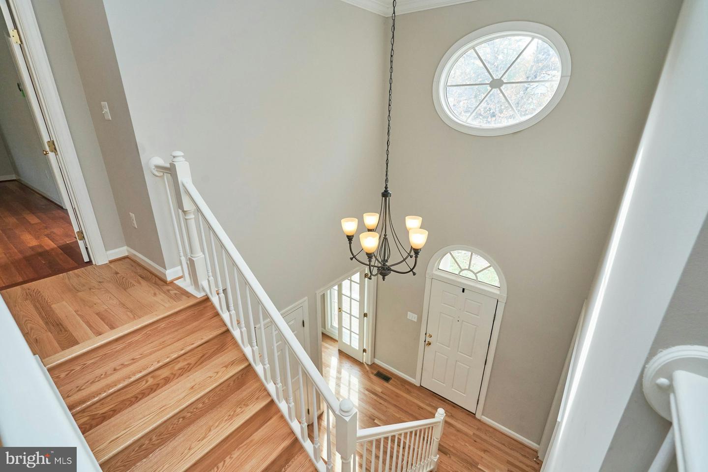 5132 GAGNE CT, FAIRFAX, Virginia 22030, 4 Bedrooms Bedrooms, ,3 BathroomsBathrooms,Residential,For sale,5132 GAGNE CT,VAFX2260170 MLS # VAFX2260170