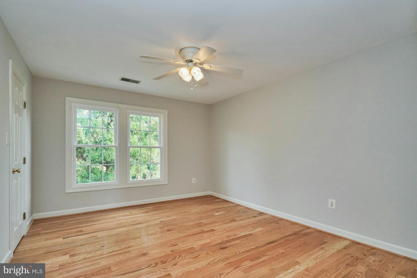 5132 GAGNE CT, FAIRFAX, Virginia 22030, 4 Bedrooms Bedrooms, ,3 BathroomsBathrooms,Residential,For sale,5132 GAGNE CT,VAFX2260170 MLS # VAFX2260170