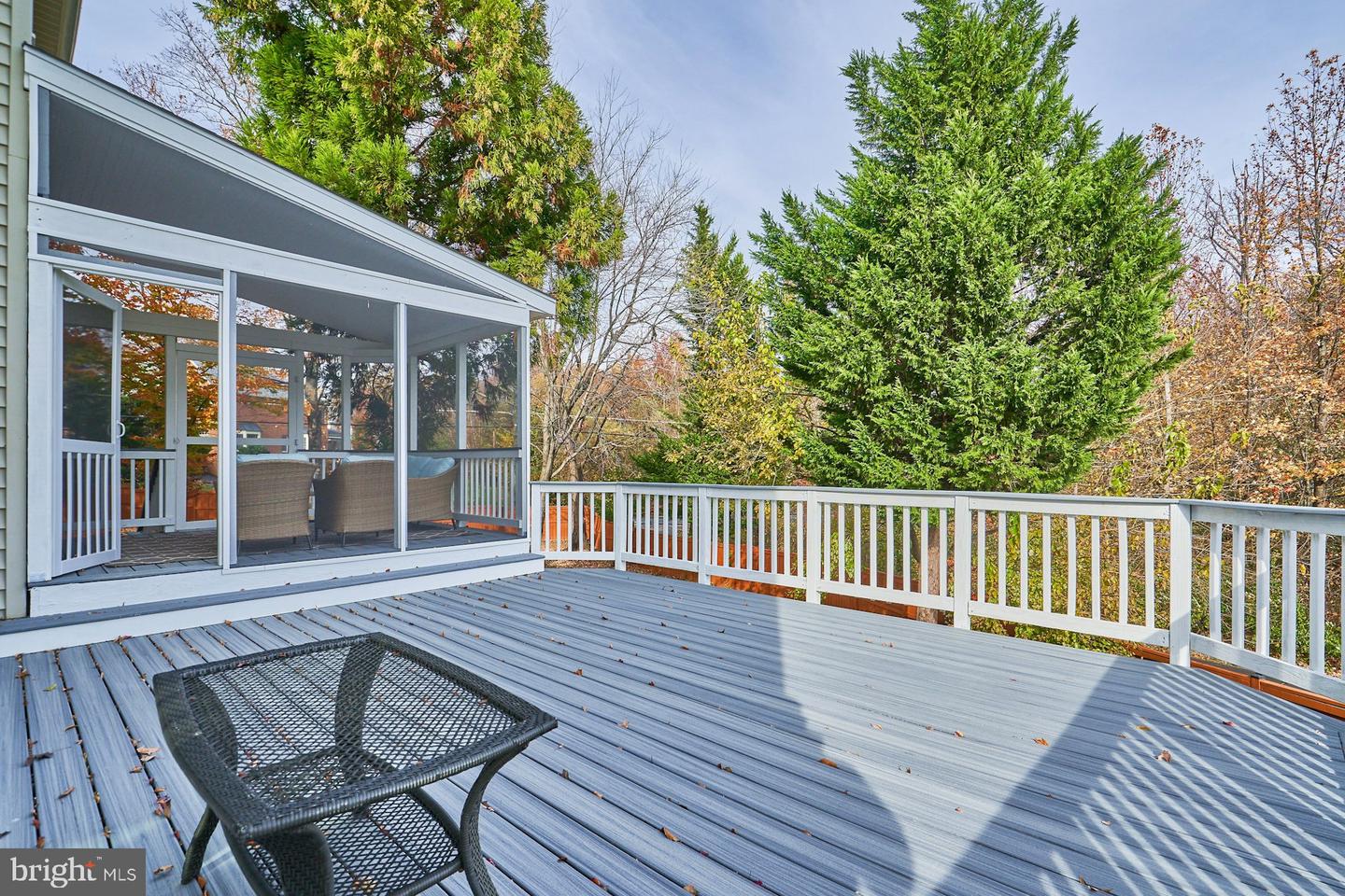 5132 GAGNE CT, FAIRFAX, Virginia 22030, 4 Bedrooms Bedrooms, ,3 BathroomsBathrooms,Residential,For sale,5132 GAGNE CT,VAFX2260170 MLS # VAFX2260170