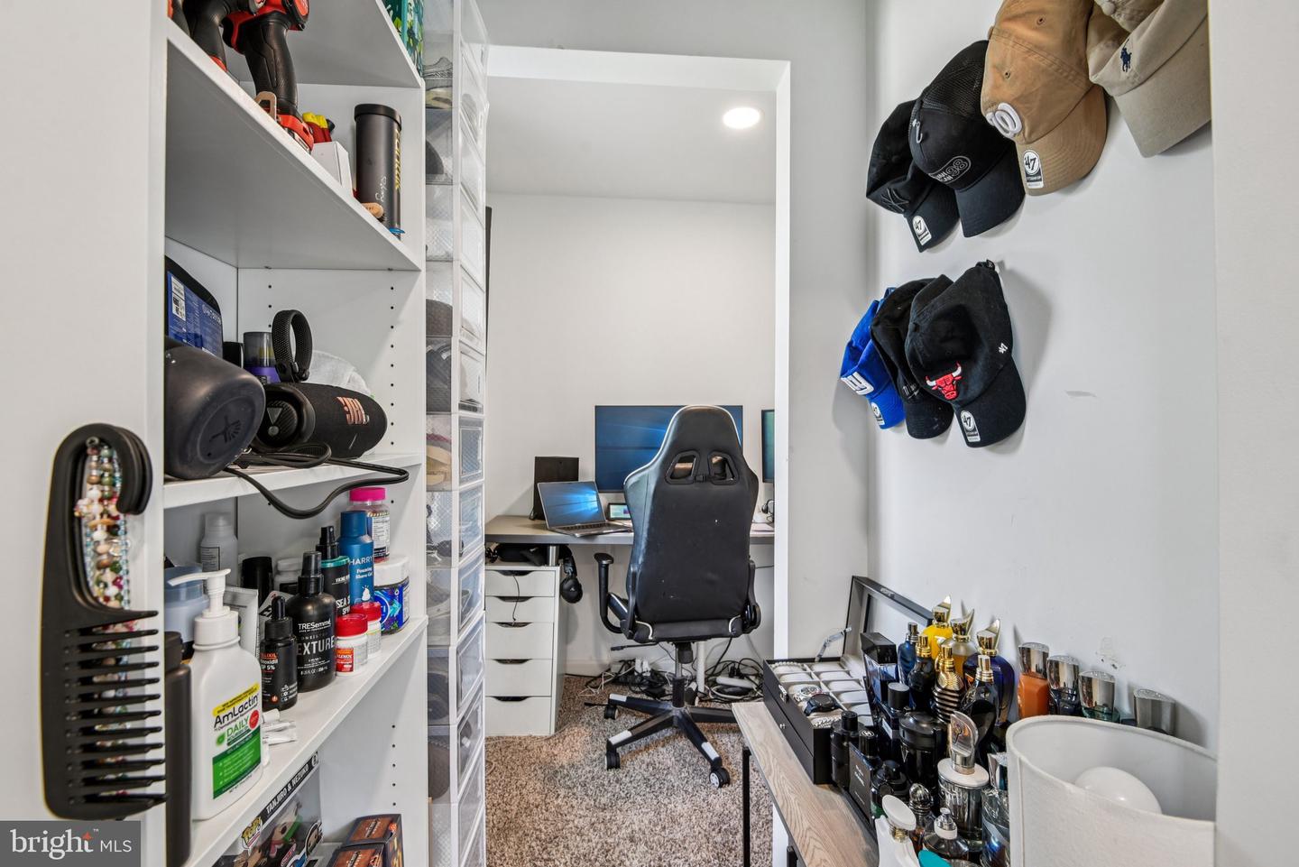 6715 WESTCOTT RD, FALLS CHURCH, Virginia 22042, 6 Bedrooms Bedrooms, ,4 BathroomsBathrooms,Residential,For sale,6715 WESTCOTT RD,VAFX2260260 MLS # VAFX2260260