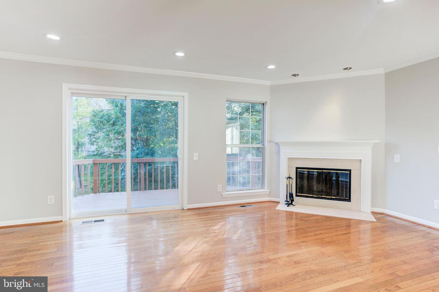 7913 REBEL WALK DR, MANASSAS, Virginia 20109, 4 Bedrooms Bedrooms, ,3 BathroomsBathrooms,Residential,For sale,7913 REBEL WALK DR,VAPW2101726 MLS # VAPW2101726