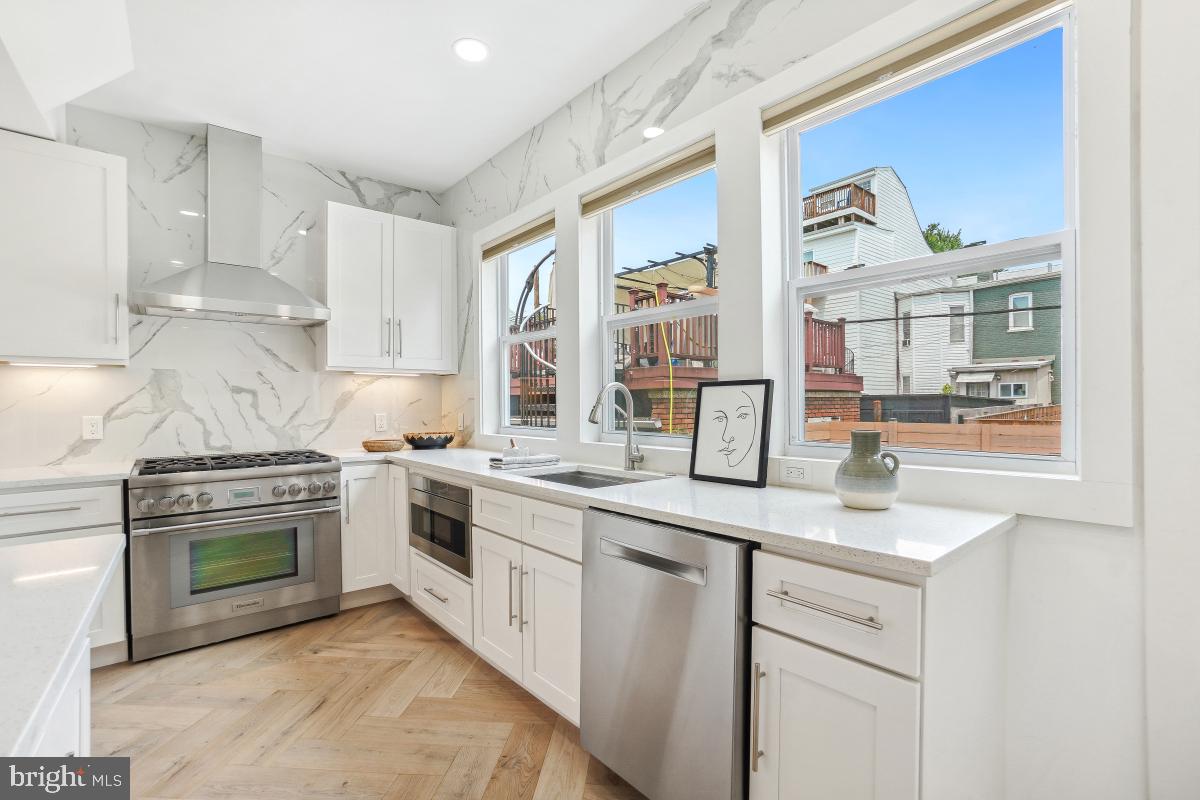 1351 NEWTON ST NW, WASHINGTON, District Of Columbia 20010, 4 Bedrooms Bedrooms, ,3 BathroomsBathrooms,Residential,For sale,1351 NEWTON ST NW,DCDC2215778 MLS # DCDC2215778