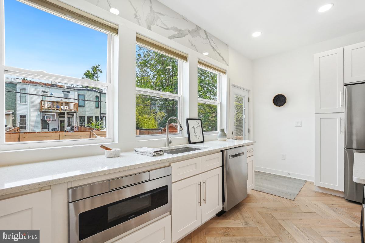 1351 NEWTON ST NW, WASHINGTON, District Of Columbia 20010, 4 Bedrooms Bedrooms, ,3 BathroomsBathrooms,Residential,For sale,1351 NEWTON ST NW,DCDC2215778 MLS # DCDC2215778