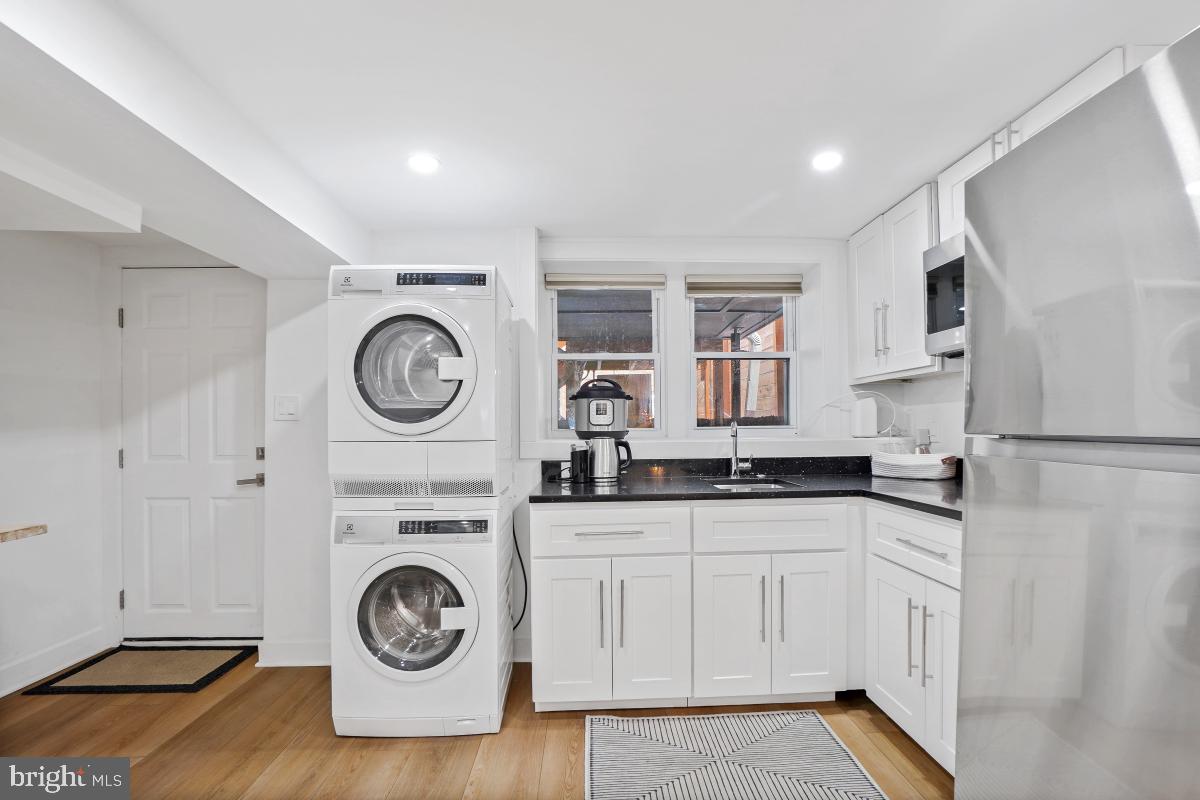 1351 NEWTON ST NW, WASHINGTON, District Of Columbia 20010, 4 Bedrooms Bedrooms, ,3 BathroomsBathrooms,Residential,For sale,1351 NEWTON ST NW,DCDC2215778 MLS # DCDC2215778