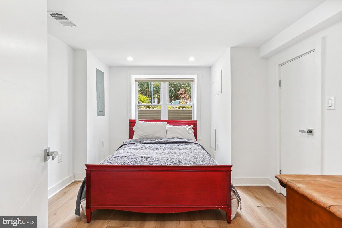 1351 NEWTON ST NW, WASHINGTON, District Of Columbia 20010, 4 Bedrooms Bedrooms, ,3 BathroomsBathrooms,Residential,For sale,1351 NEWTON ST NW,DCDC2215778 MLS # DCDC2215778