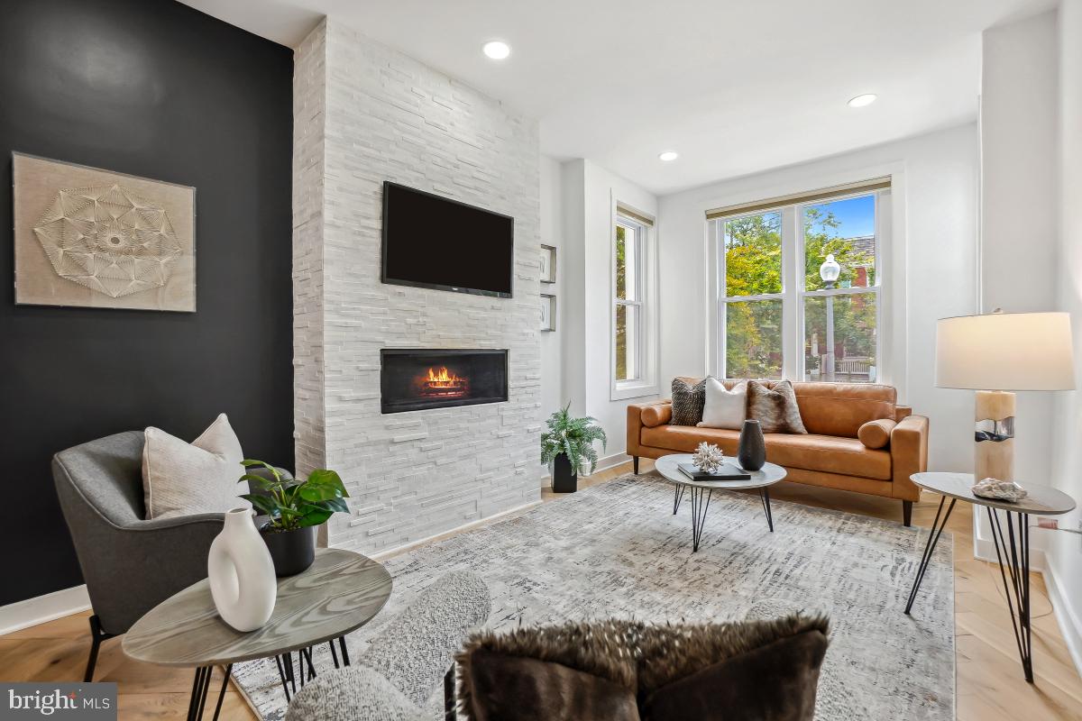 1351 NEWTON ST NW, WASHINGTON, District Of Columbia 20010, 4 Bedrooms Bedrooms, ,3 BathroomsBathrooms,Residential,For sale,1351 NEWTON ST NW,DCDC2215778 MLS # DCDC2215778