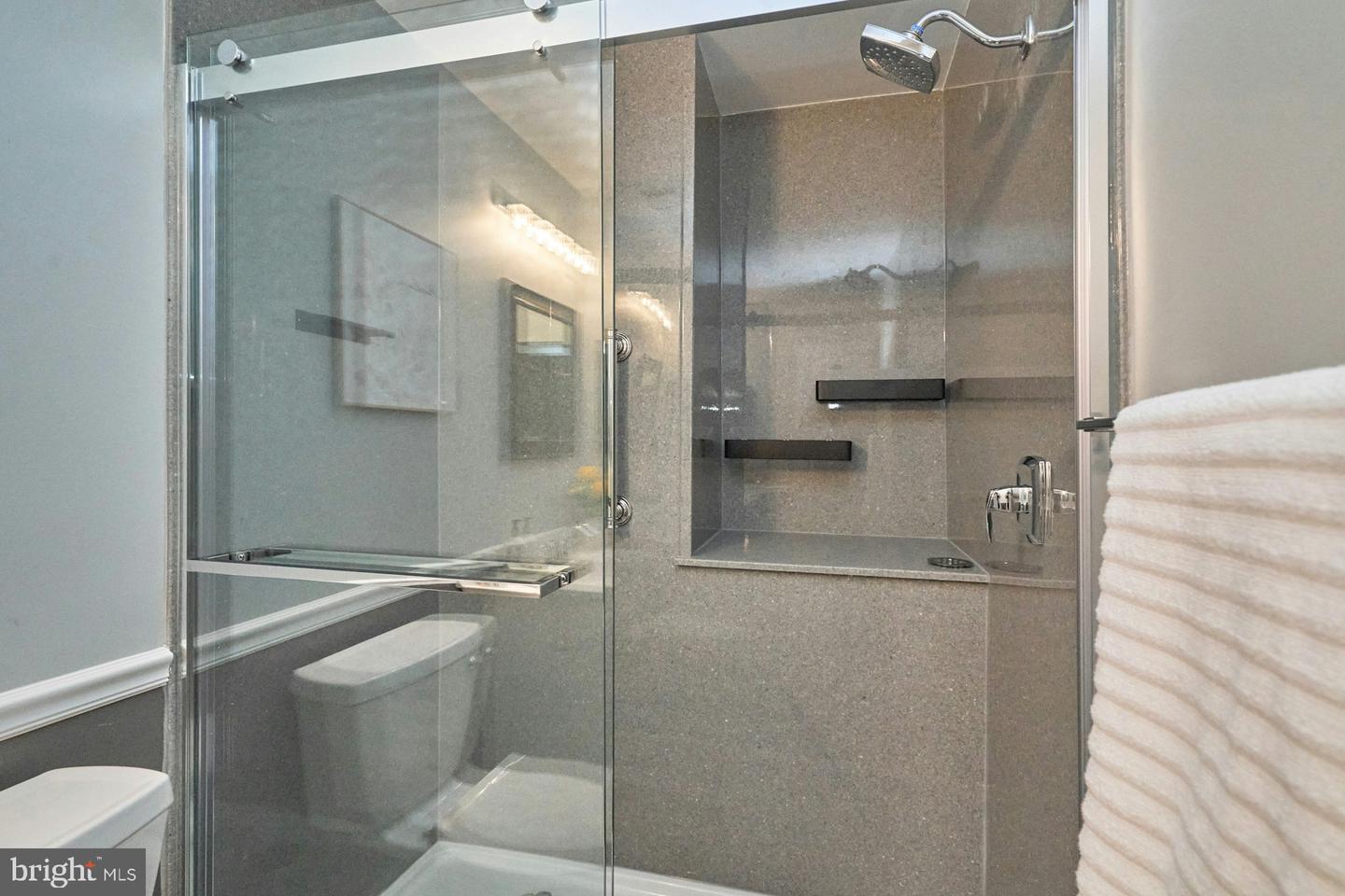 5105 WYNDHAM ROSE CV #115, CENTREVILLE, Virginia 20120, 3 Bedrooms Bedrooms, ,2 BathroomsBathrooms,Residential,For sale,5105 WYNDHAM ROSE CV #115,VAFX2262614 MLS # VAFX2262614