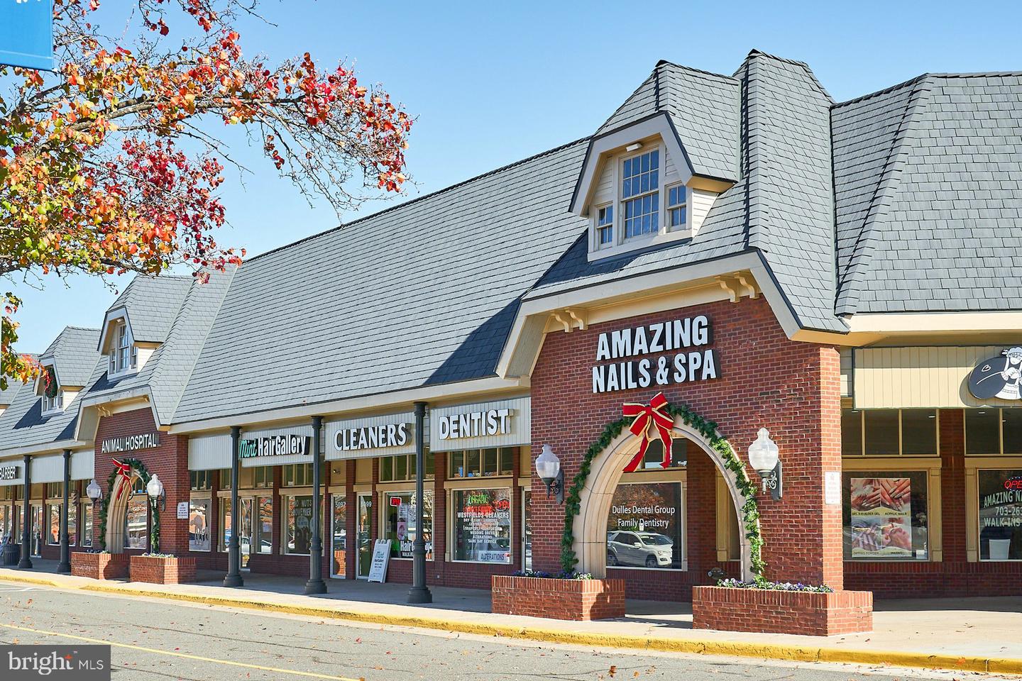 5105 WYNDHAM ROSE CV #115, CENTREVILLE, Virginia 20120, 3 Bedrooms Bedrooms, ,2 BathroomsBathrooms,Residential,For sale,5105 WYNDHAM ROSE CV #115,VAFX2262614 MLS # VAFX2262614