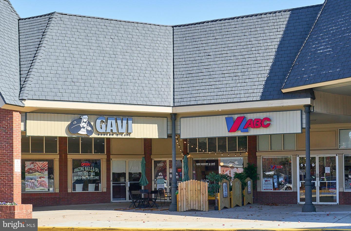 5105 WYNDHAM ROSE CV #115, CENTREVILLE, Virginia 20120, 3 Bedrooms Bedrooms, ,2 BathroomsBathrooms,Residential,For sale,5105 WYNDHAM ROSE CV #115,VAFX2262614 MLS # VAFX2262614