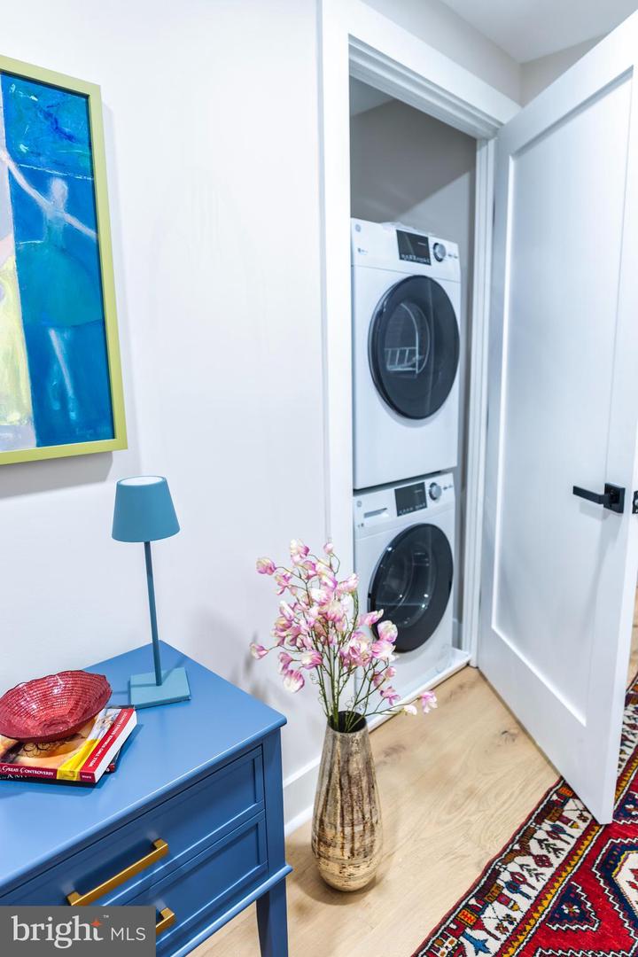 919 12TH ST NE #202, WASHINGTON, District Of Columbia 20002, 3 Bedrooms Bedrooms, 6 Rooms Rooms,2 BathroomsBathrooms,Residential,For sale,919 12TH ST NE #202,DCDC2220532 MLS # DCDC2220532 919 12TH ST NE #202, WASHINGTON, District Of Columbia 20002, 3 Bedrooms Bedrooms, 6 Rooms Rooms,2 BathroomsBathrooms,Residential,For sale,919 12TH ST NE #202,DCDC2220532 MLS # DCDC2220532