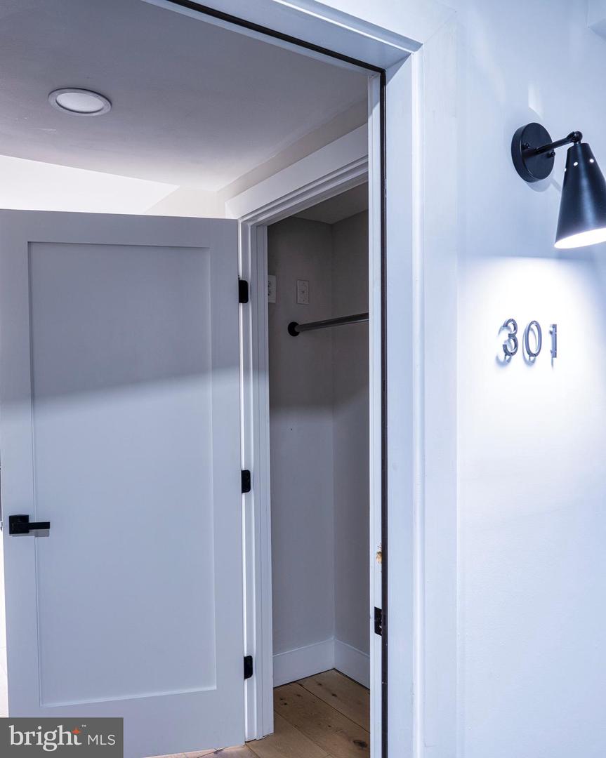 919 12TH ST NE #A301, WASHINGTON, District Of Columbia 20002, 1 Bedroom Bedrooms, ,1 BathroomBathrooms,Residential,For sale,919 12TH ST NE #A301,DCDC2220618 MLS # DCDC2220618