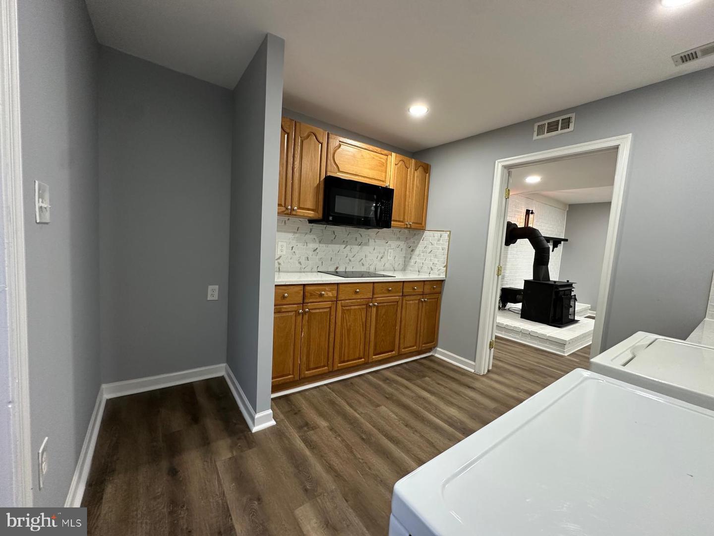 1411 MERCER RD, HAYMARKET, Virginia 20169, 3 Bedrooms Bedrooms, ,3 BathroomsBathrooms,Residential,For sale,1411 MERCER RD,VAPW2103492 MLS # VAPW2103492 1411 MERCER RD, HAYMARKET, Virginia 20169, 3 Bedrooms Bedrooms, ,3 BathroomsBathrooms,Residential,For sale,1411 MERCER RD,VAPW2103492 MLS # VAPW2103492