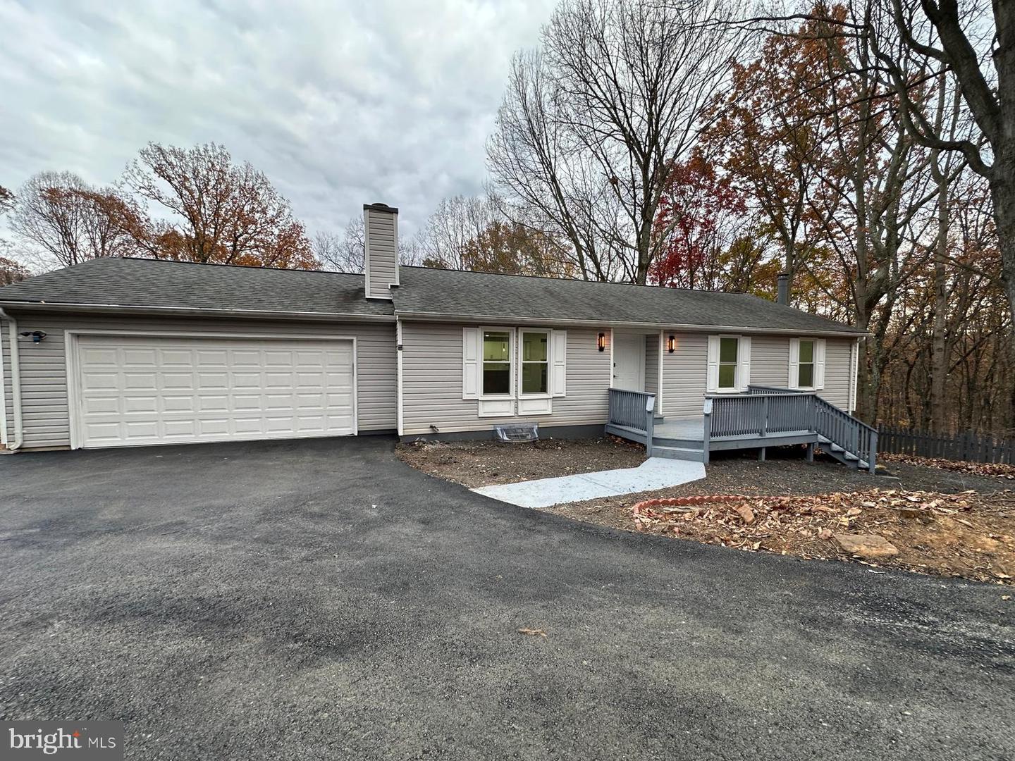 1411 MERCER RD, HAYMARKET, Virginia 20169, 3 Bedrooms Bedrooms, ,3 BathroomsBathrooms,Residential,For sale,1411 MERCER RD,VAPW2103492 MLS # VAPW2103492 1411 MERCER RD, HAYMARKET, Virginia 20169, 3 Bedrooms Bedrooms, ,3 BathroomsBathrooms,Residential,For sale,1411 MERCER RD,VAPW2103492 MLS # VAPW2103492