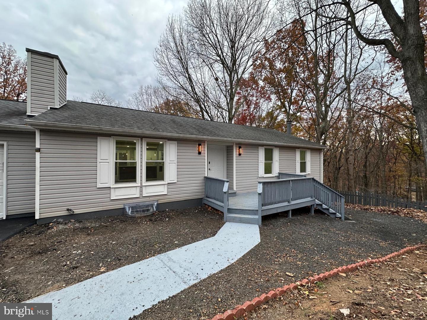 1411 MERCER RD, HAYMARKET, Virginia 20169, 3 Bedrooms Bedrooms, ,3 BathroomsBathrooms,Residential,For sale,1411 MERCER RD,VAPW2103492 MLS # VAPW2103492 1411 MERCER RD, HAYMARKET, Virginia 20169, 3 Bedrooms Bedrooms, ,3 BathroomsBathrooms,Residential,For sale,1411 MERCER RD,VAPW2103492 MLS # VAPW2103492