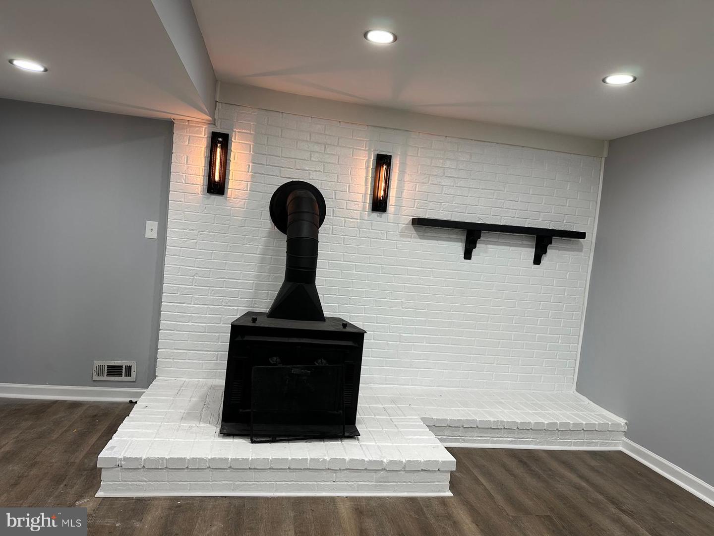 1411 MERCER RD, HAYMARKET, Virginia 20169, 4 Bedrooms Bedrooms, ,3 BathroomsBathrooms,Residential,For sale,1411 MERCER RD,VAPW2103492 MLS # VAPW2103492 1411 MERCER RD, HAYMARKET, Virginia 20169, 4 Bedrooms Bedrooms, ,3 BathroomsBathrooms,Residential,For sale,1411 MERCER RD,VAPW2103492 MLS # VAPW2103492