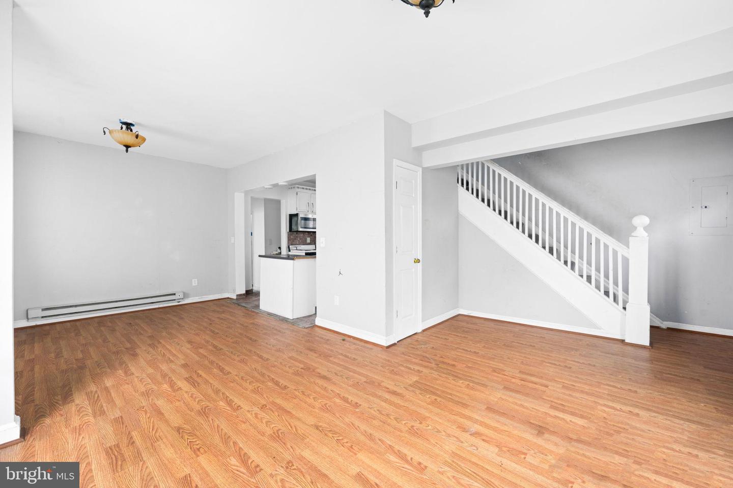 4227 GAULT PL NE, WASHINGTON, District Of Columbia 20019, 3 Bedrooms Bedrooms, 5 Rooms Rooms,2 BathroomsBathrooms,Residential,For sale,4227 GAULT PL NE,DCDC2221854 MLS # DCDC2221854