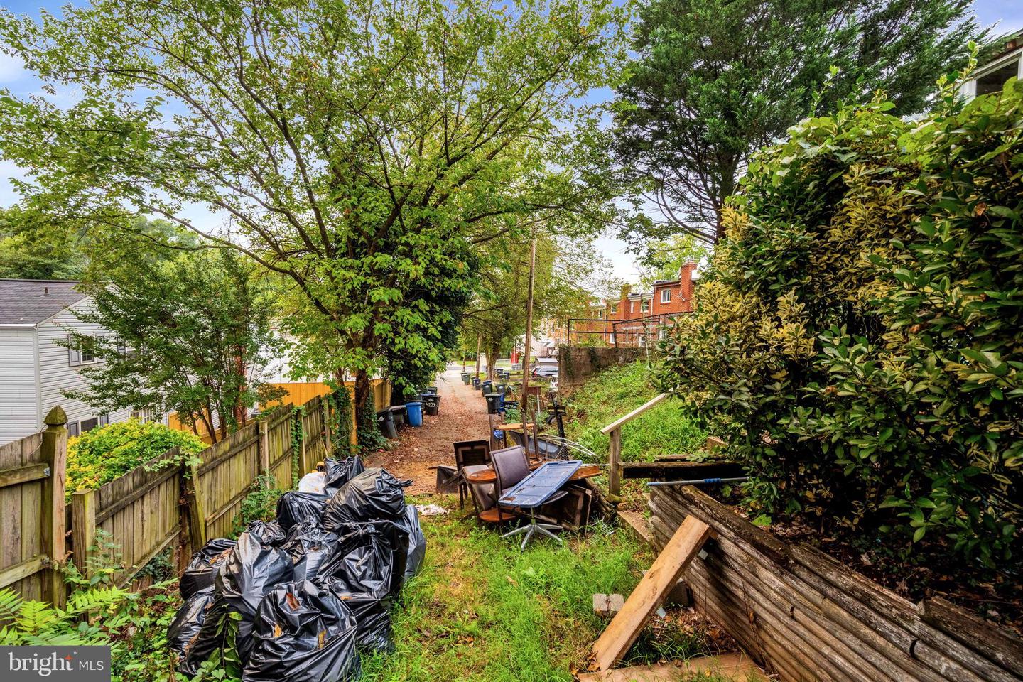 4227 GAULT PL NE, WASHINGTON, District Of Columbia 20019, 3 Bedrooms Bedrooms, 5 Rooms Rooms,2 BathroomsBathrooms,Residential,For sale,4227 GAULT PL NE,DCDC2221854 MLS # DCDC2221854